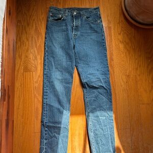 Levi’s 501 straight leg jeans size 27